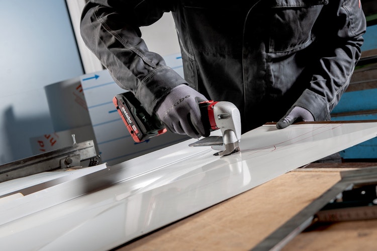 Metabo Akku-Blechschere SCV 18 LTX BL 1.6