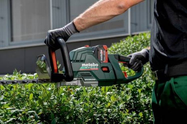 Metabo HS 18 LTX BL 55 * Akku-Heckenschere TV00 601722850