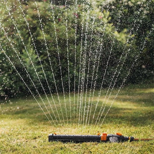 Fiskars Oszillierender Sprinkler On/Off 1027028