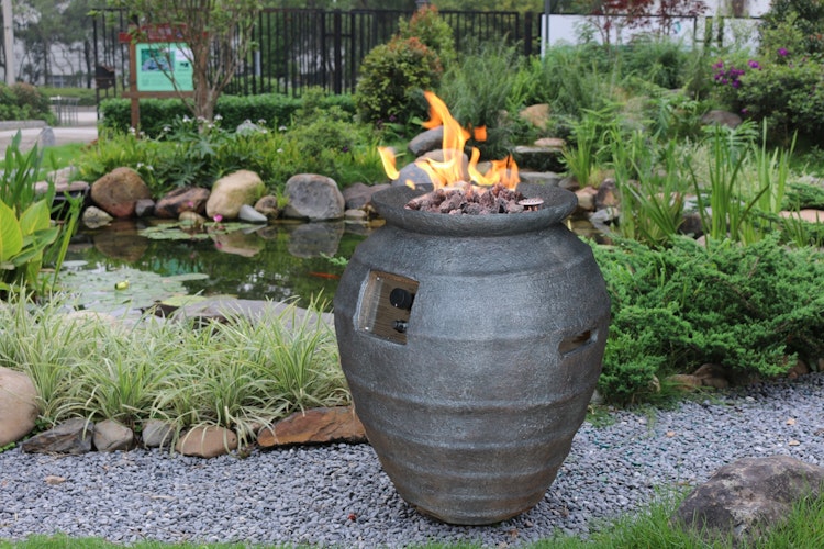 Gardenforma Gas Feuerstelle Katla, Keramik Antik anthrazit, Faserbeton Bild