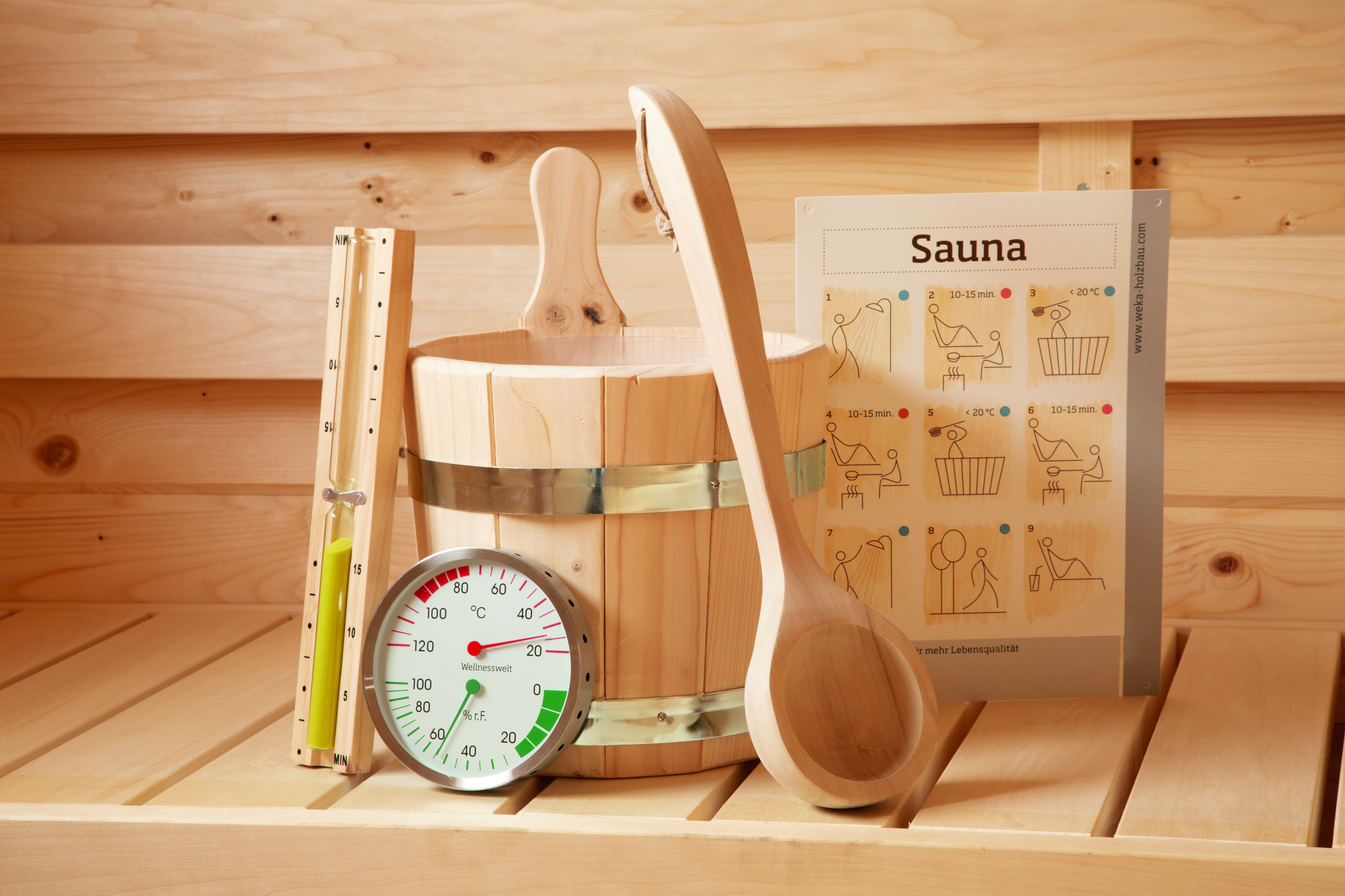 Saunaset mit Sanduhr, Eimer, KS-Einsatz, Schöpfkelle, Klimamesser, Saunaregeltafel