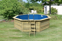 Karibu Pool Modell X2 470 x 470 cm - kesseldruckimprägniert/anthrazit mit Metallecken Ausführung Wände: kesseldruckimprägniert / Poolfolie: blau inkl. gratis Sandfilteranlage & Pool-Pflegeset (Gesamtwert 568,99 €)