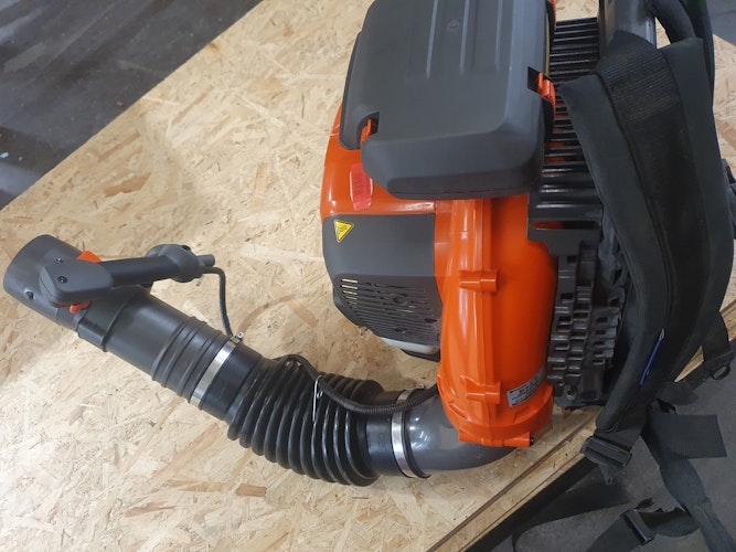 Husqvarna Laubbläser 570BTS B-Ware