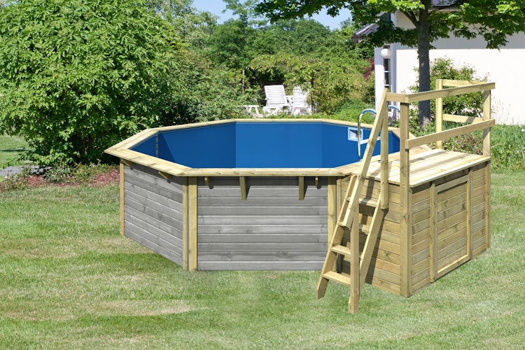 Karibu Pool Modell X2 470 x 470 cm mit Terrasse - kesseldruckimprägniert/wassergrau mit Metallecken inkl. gratis Pool-Pflegeset (Gesamtwert 69 €)