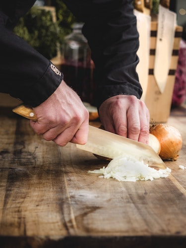 DICK Santoku mit Kullen VIVUM 18 cm