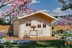 Skan Holz 28 mm Gartenhaus Malaga inkl. gratis Dachschindeln in Wunschfarbe