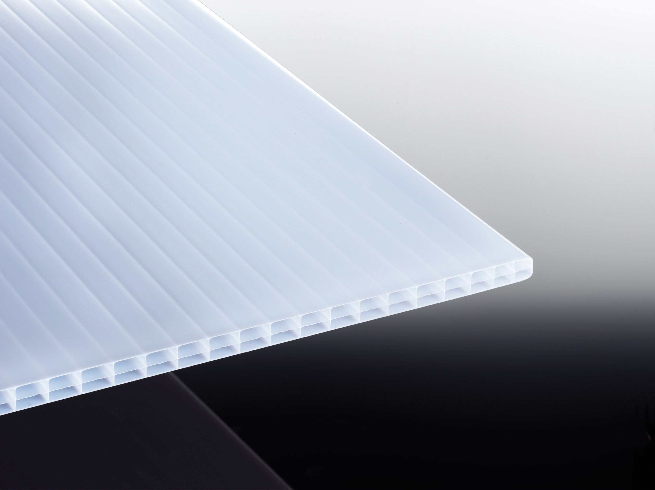 Vorschaubild Galerie T&J KATTO Terrassendach Komplettbausatz POLYCLEAR Weiß-Opal
