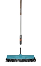 Gardena cs-Straßenbesen inkl. cs-Holzstiel 130 cm