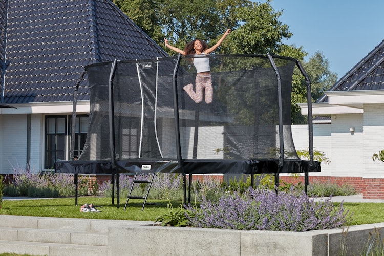 Salta Trampolin First Class 214 x 366 cm mit Sicherheitsnetz und Leiter Bild