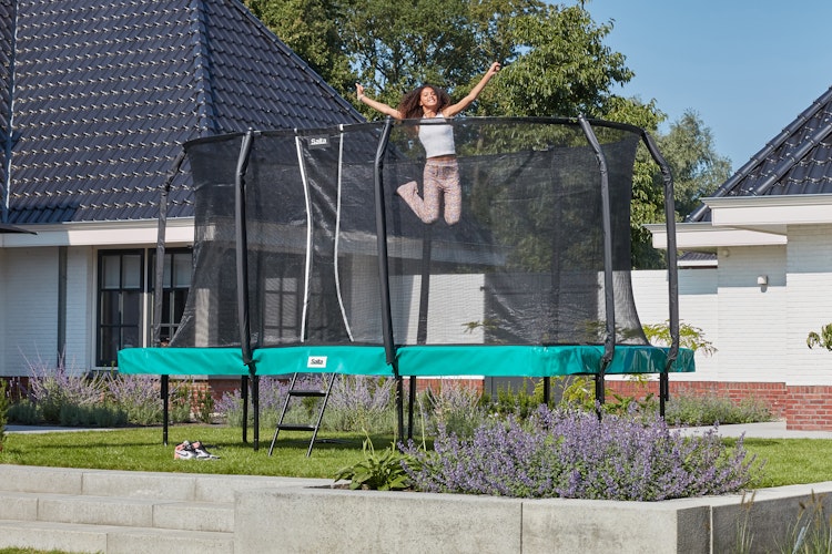 Salta Trampolin First Class 214 x 366 cm mit Sicherheitsnetz und Leiter Bild