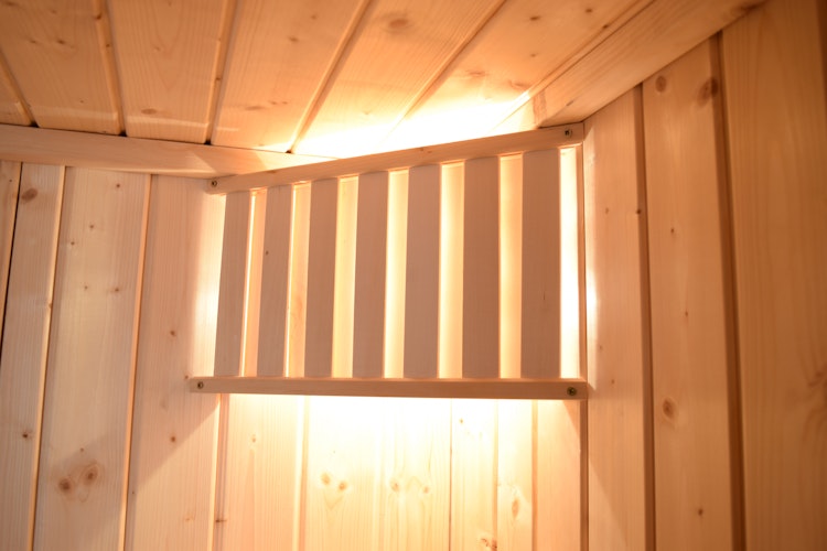 Weka Sauna Valida Plus mit Glastür/Fenster/9 kW Ofen Inkl. gratis Sauna-Set im Wert von 240,40 € (10-teilig) Bild