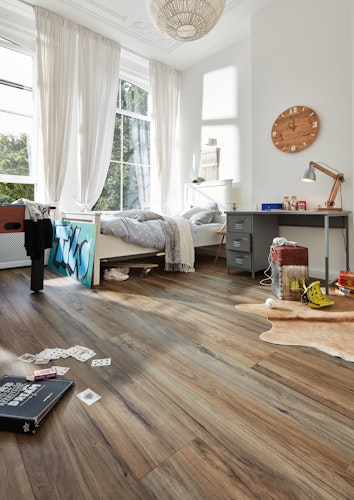 MEISTER Laminatboden MeisterDesign. laminate LL 150 / LL 150 S 6845 Vintage walnut Natural Wood-Struktur Bild