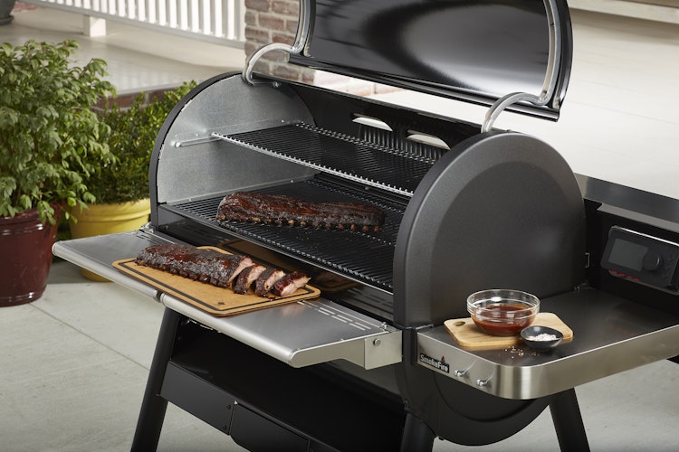 Weber SmokeFire klappbarer Edelstahl-Fronttisch für EX6 und EPX6