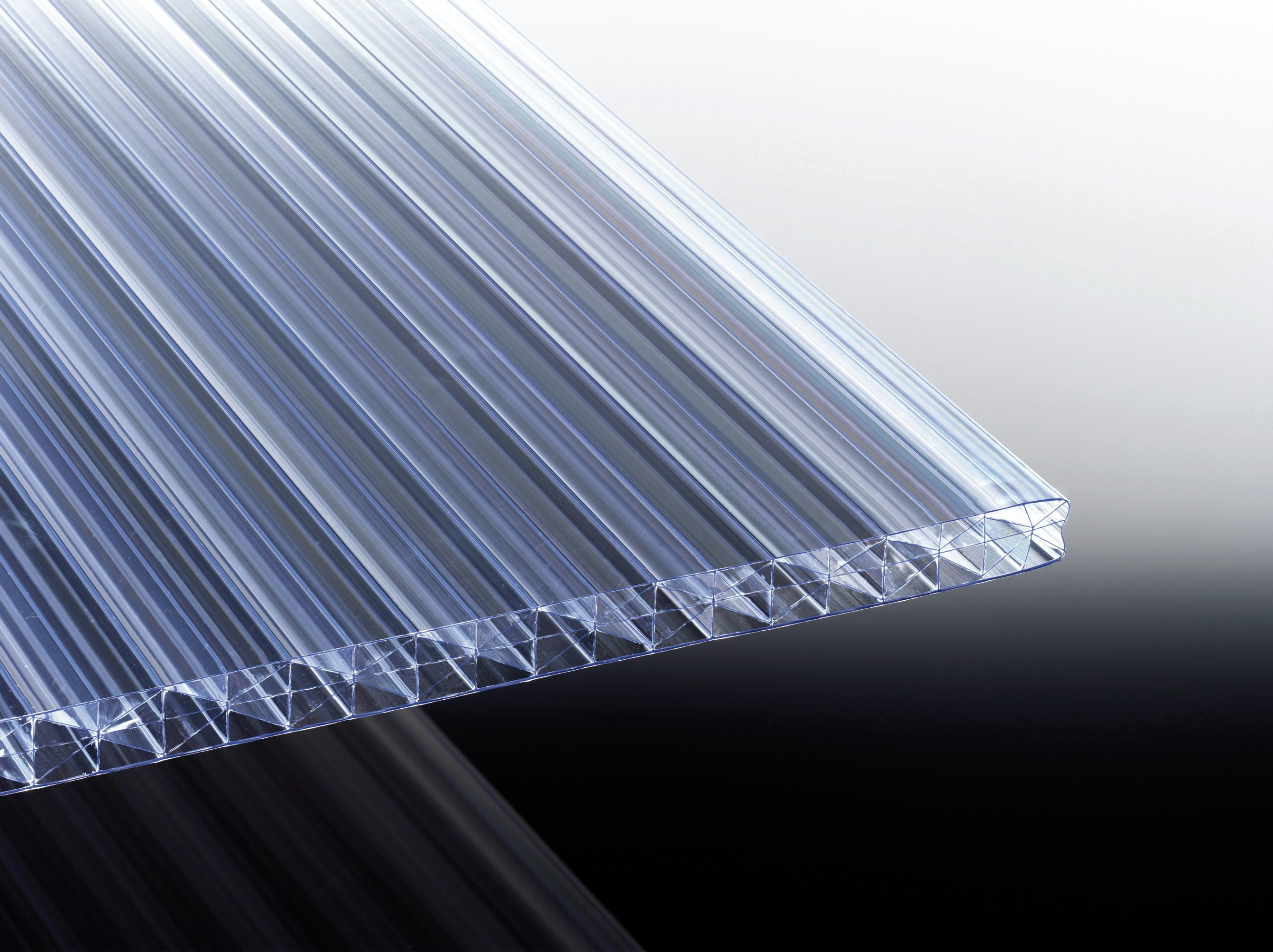 T&J TEJEPOLY THERMO X-Struktur Sonderanfertigung Stegfünffachplatte Glasklar
