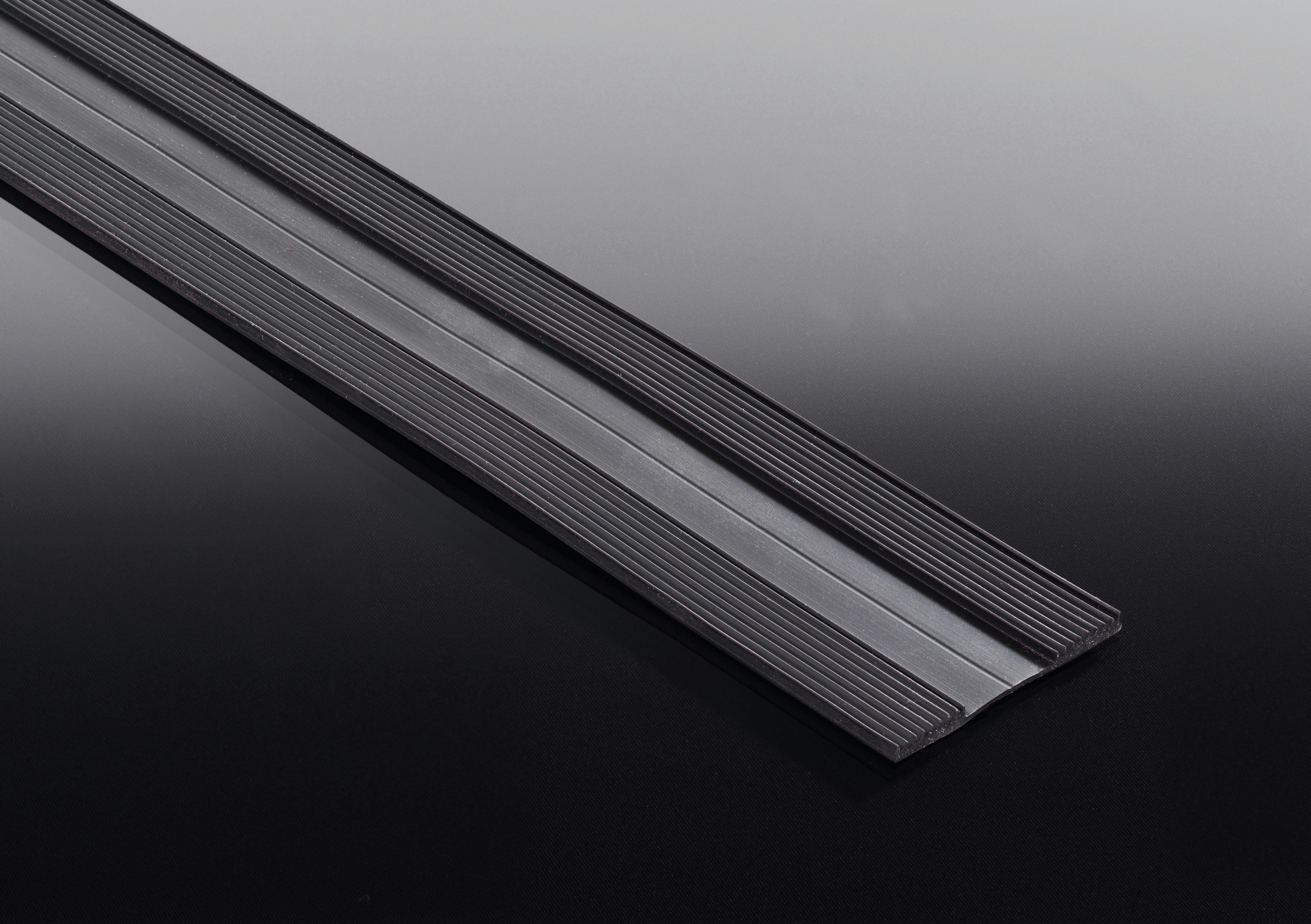 T&J Rippenunterlegeband 60mm schwarz C1176 25 Meter