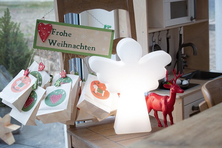 8 seasons design LED-Dekoleuchte Shining Angel (WW)