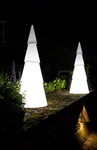 8 seasons design LED-Dekoleuchte Shining Tree rund (RGB), verschiedene Größen