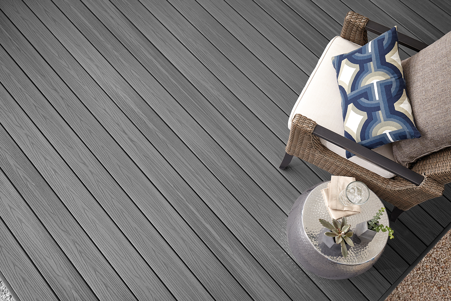 Vorschaubild Galerie FIBERON WPC Terrassendiele Goodlife R12 Beach house