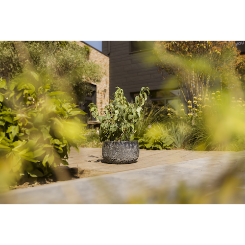 Plant Pot Aatami schwarz antik