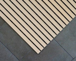 Infraworld PVC- Bodenmatte für Saunen, Schwimmbäder, Umkleideräume und Duschen