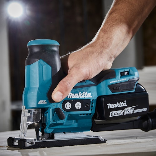 Makita Akku-Pendelhubstichsäge DJV185Z 