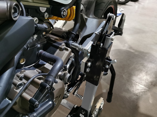 Zentralständer EVOLIFT® für Ducati Monster 1200 / S 14-