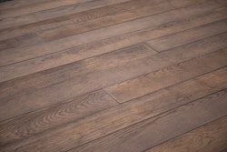 Weltholz Millboard® Square Step Edge Abschlussprofil Antique Oak 2400 mm