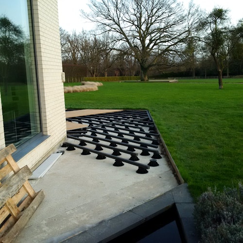 Weltholz Millboard® PlasPro Unterkonstruktion Schwarz 50 x 125 x 3000 mm