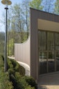 Vorschaubild OSMO VERTO BLACK STRIPE Fassadenprofil Nordische Fichte riffelgesägt Patina 905 27 x 121 mm, VE 4 Stk.