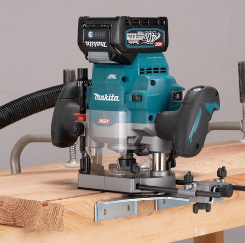 Makita Akku-Oberfräse RP001GZ Bild