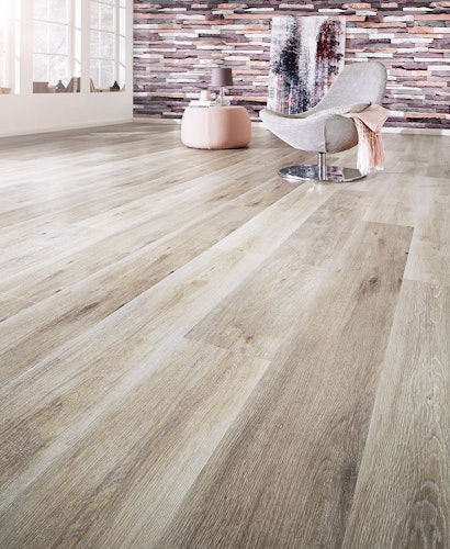 KWG Antigua infinity extend Selecteiche markant Designvinyl Fertigfußboden mit Microfase 180x22 cm