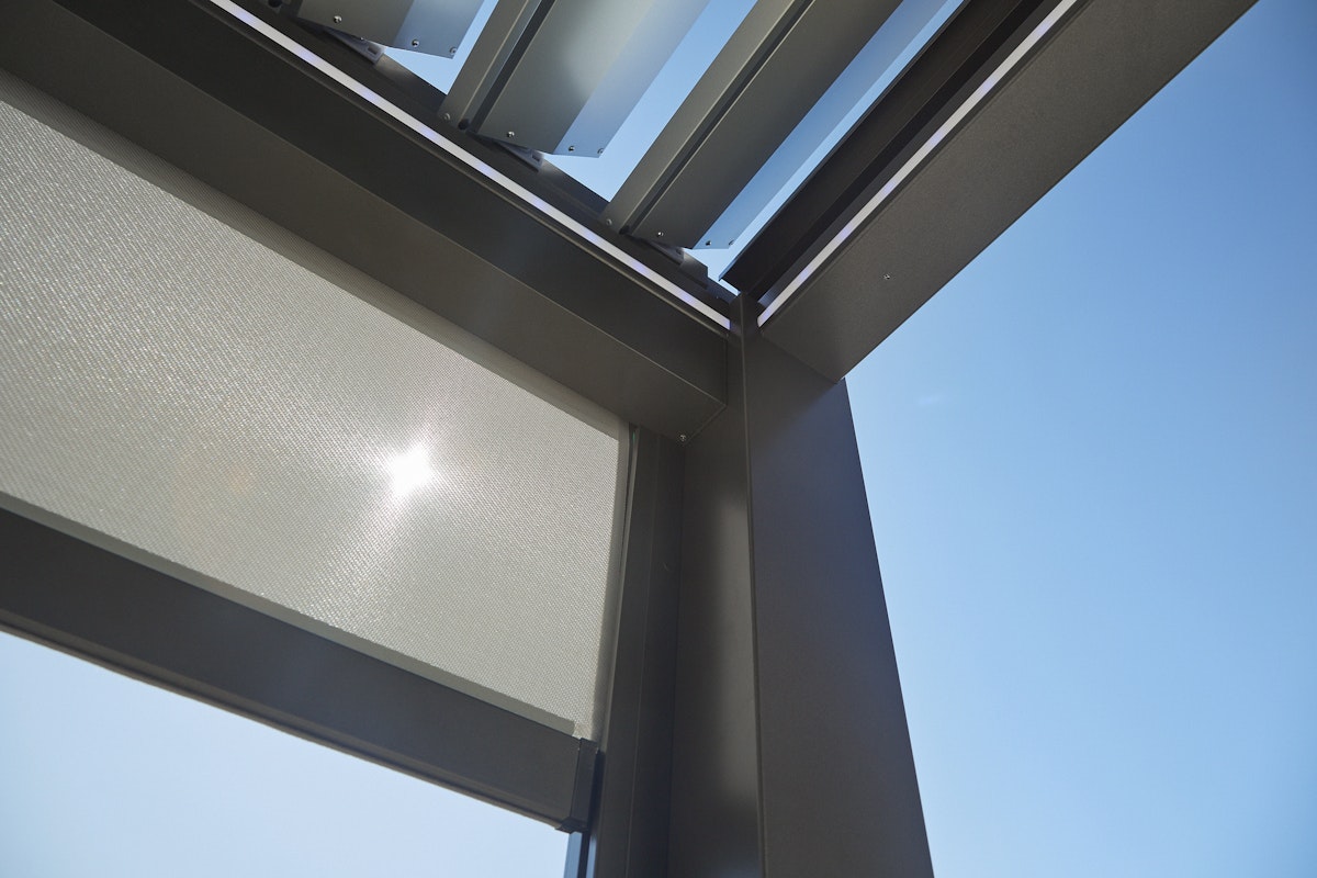 Biohort Sonnenschutzrollo für Pergola für 3,5 m Seite quarzgrau-metallic