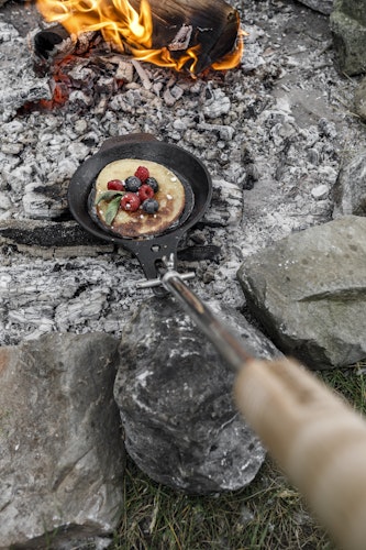 Petromax Lagerfeuerpfanne aus Gusseisen Bild