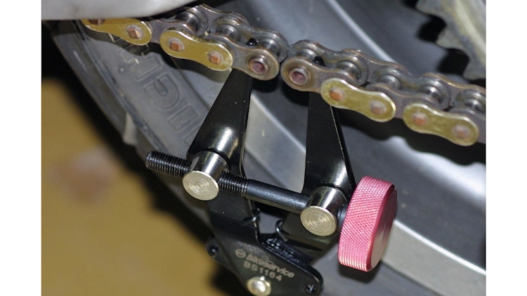 Bikeservice Kettenzusammenzieher