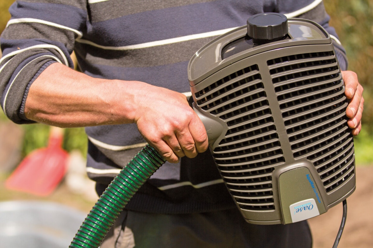 Teichtechnik prüfen und einbauen Teichtechnik prüfen und einbauen