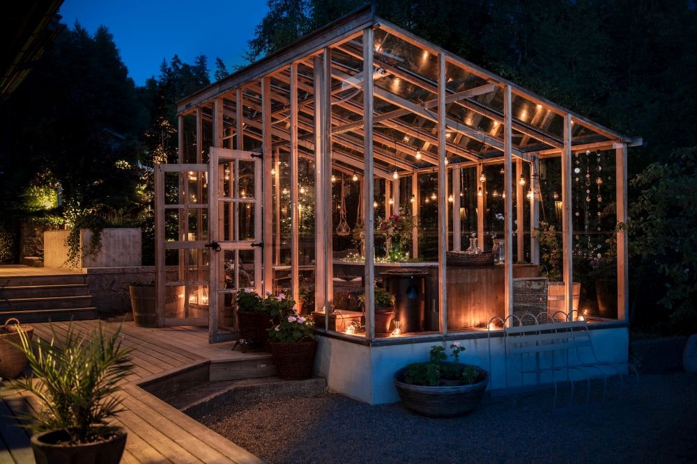 Konstsmide LED Biergartenkette, klar Konstsmide LED Biergartenkette, klar