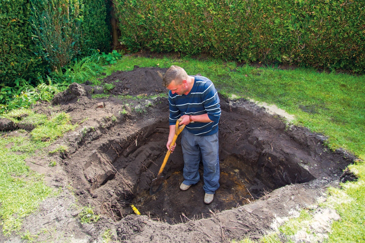 Aushub der Grube Aushub der Grube