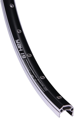 Schürmann Felge YAK 19