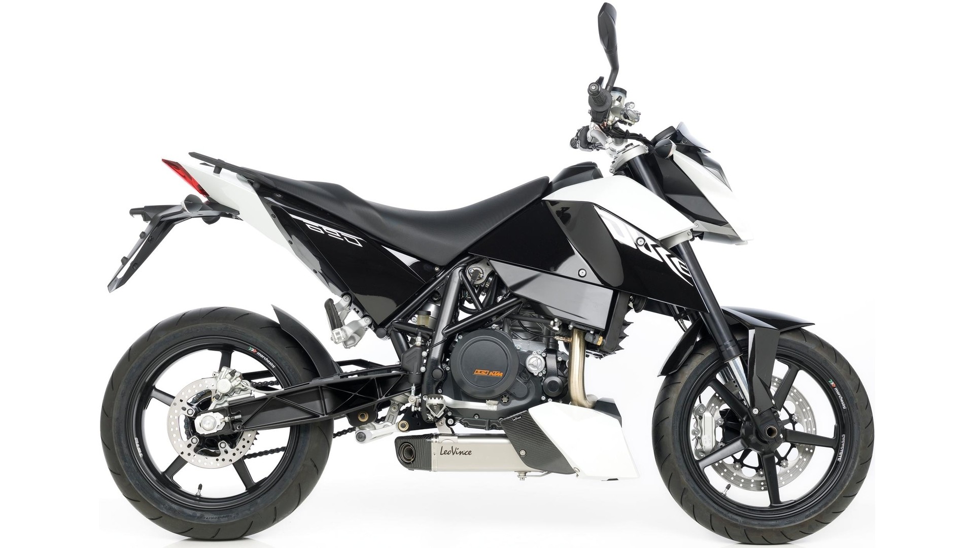 LeoVince SLIP-ON Edelstahl SBK U.B. KTM LC4 690 DUKE/R