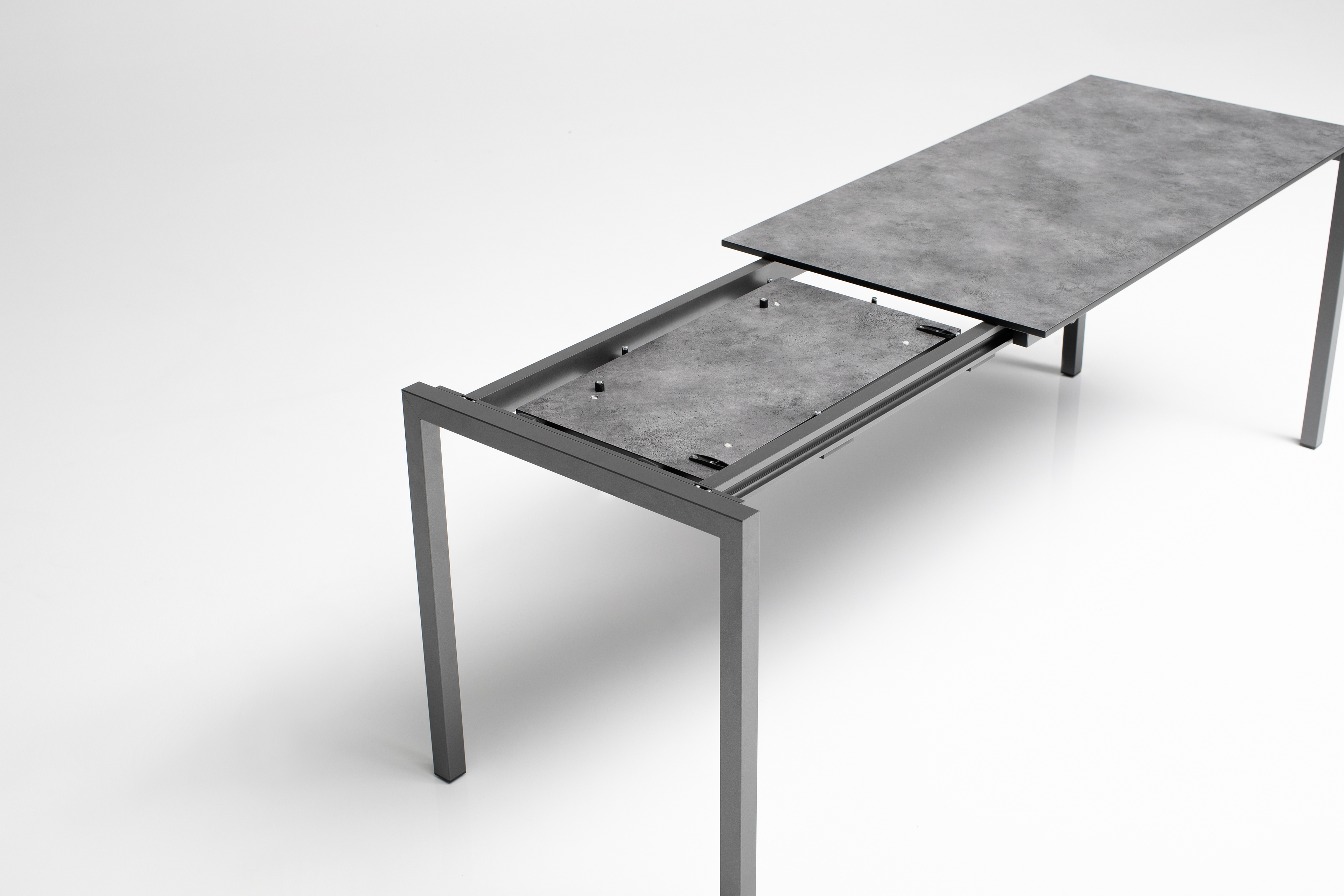Kettler HPL-Ausziehtisch CUBIC, Aluminium HPL Anthrazit