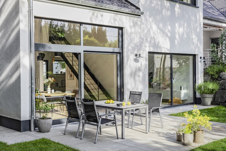 Kettler Stapelsessel BASIC+ PREMIUM, Aluminium Anthrazit / Outdoorgewebe Lakritz
