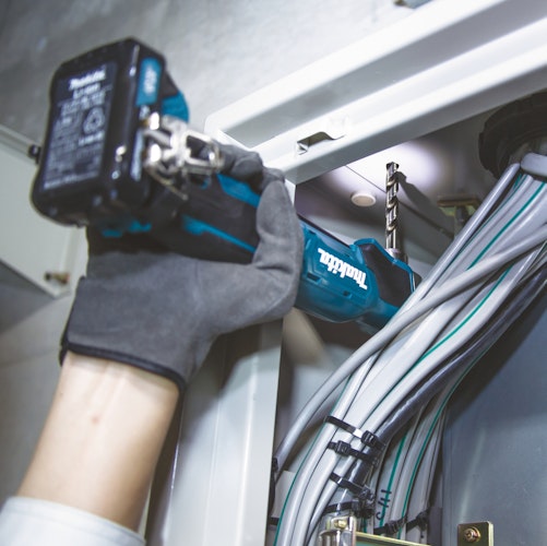 Makita Akku-Winkelbohrmaschine DA332DZ