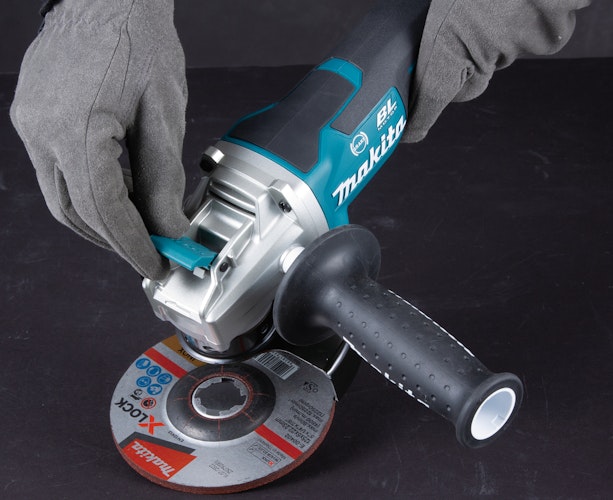Makita Akku-Winkelschleifer DGA519RTJ