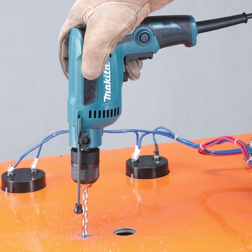Makita Bohrmaschine DP2011J