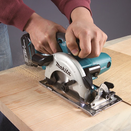 Makita Akku-Handkreissäge DSS501Z