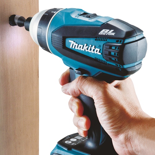 Makita Akku-Quadroschrauber DTP141Z