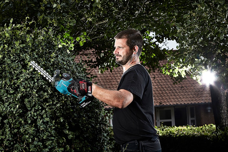 Makita Akku-Gras-/Strauchschere DUM604ZX