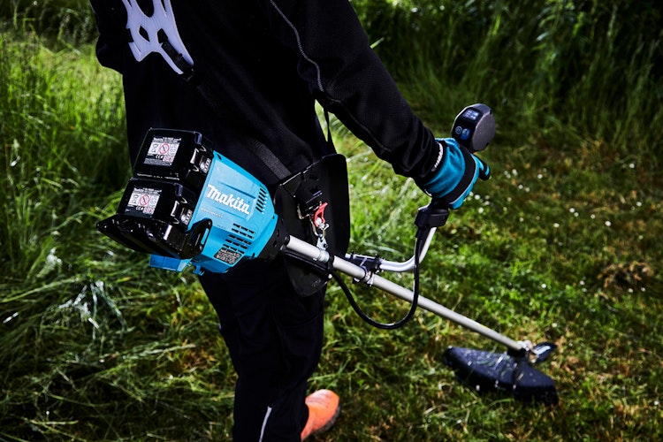 Makita Akku-Freischneider DUR369AZ