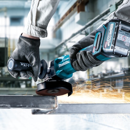 Makita Akku-Winkelschleifer GA005GZ