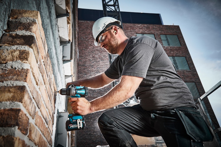 Makita Akku-Schlagbohrschrauber HP001GZ
